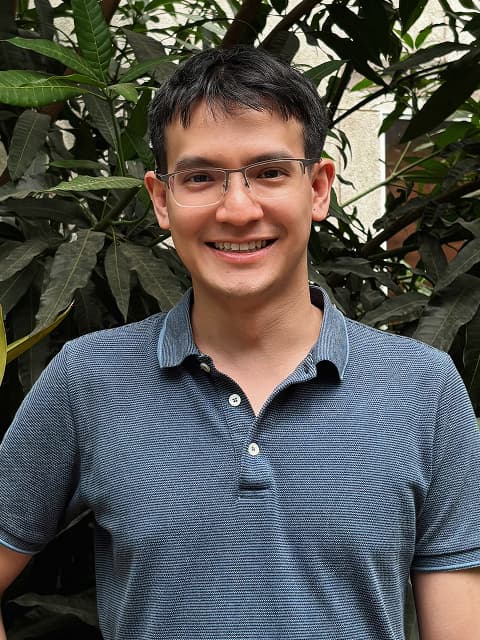 Trần Việt Long